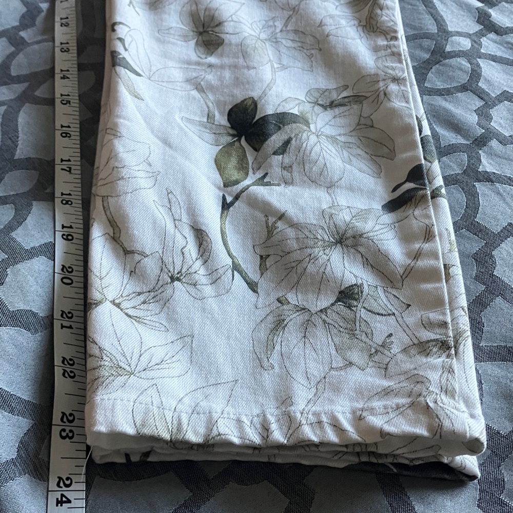 Buffalo David Bitton Leaf Print Pants - White and Green - Picture 5 of 9